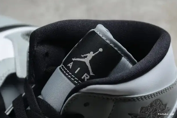 Grey AIR Light 1 Smoke Jordan 554724-092 Mid 0309